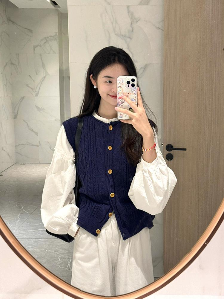 Product Introduction of Áo Len Và Áo Vest Dệt Kim, Màu Xanh Đậm, Thiết Kế Xoắn Lười Biếng, Dễ Thương, Dành Cho Nữ, Bộ Đồ Hai Mảnh, Áo Sơ Mi Dài Tay Mùa Thu, Trông Trẻ Trung 1