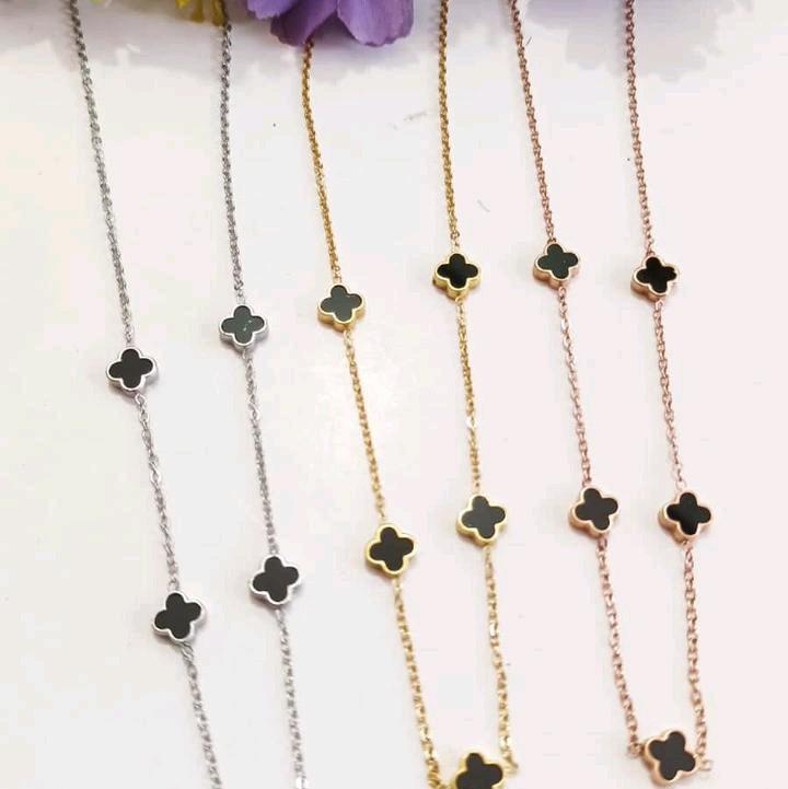 kalung gelang titanium wanita black berry diamond adjustable Anggun 0