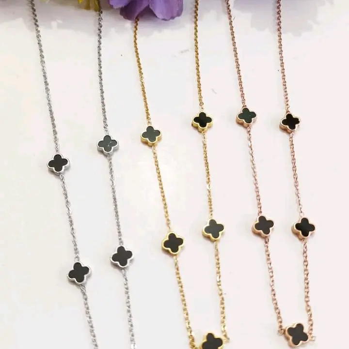 kalung gelang titanium wanita black berry diamond adjustable Anggun 0