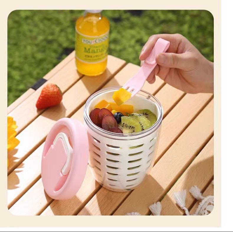 Product Introduction of Cốc Trái Cây, Cầm Tay, Có Rãnh Và Nĩa, Thích Hợp Cho Bữa Sáng, Salad, Mang Đi Và Dã Ngoại, Có Thể Dùng Làm Cốc Yến Mạch lọ đựng cọ trang điểm bình  hb 10
