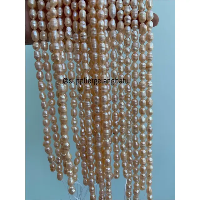 Bahan Mutiara Air Tawar Barok peach 6 x 8mm oval fresh water pearl 4