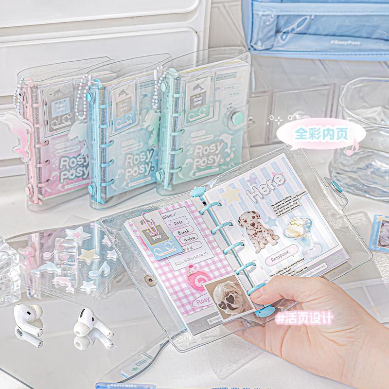 Sổ Còng Sắt Notebook M5 ROSYPOSY Dolphin, bìa nhựa trong suốt PVC ,tặng kèm charm móc khóa, sticker, nhãn dán, giấy note sổ  trang trí