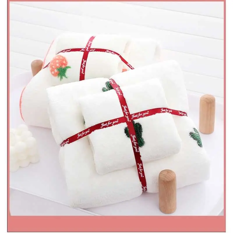 Bộ Lông Cừu San Hô Gấu Hoạt Hình, Mềm Mại Và Mịn, Khăn Tắm Dâu Tây, Khăn Mặt, Dành Cho Người Lớn Và Trẻ Em, Thích Hợp Cho Phòng Tắm Gia Đình 7
