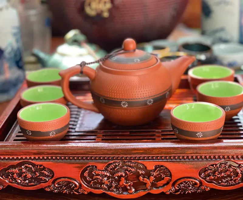 Bộ ấm chén uống trà Ganh đỏ, Ấm có màng lọc trà, Hàng Bát Tràng bền đẹp 350ml, tặng kèm khay đựng 5