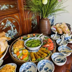 Gốm sứ Anh Thư Bát Tràng