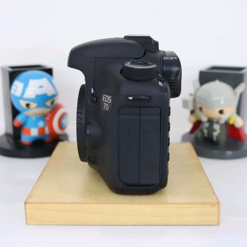 CANON EOS 7D — KAMERA FOTOGRAFI PROPER MULUS 1