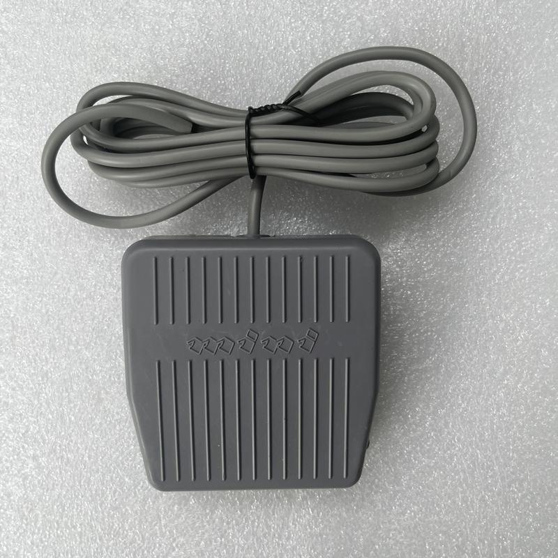 Công tắc bàn đạp chân kFS-201  Điện áp 10A-250V AC bằng nhựa