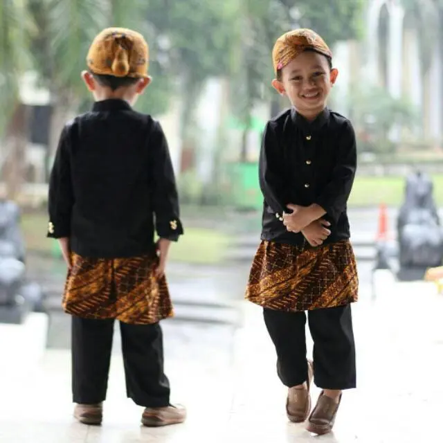 Beskap basofi baju adat set atasan celana rok free blangkon