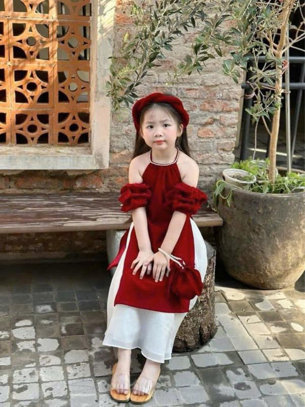 Áo dài nhung đỏ cổ yếm ngọc, tay phồng rời, chân váy voan, kèm mấn Bé Gái 8-30kg - Thời trang trẻ em