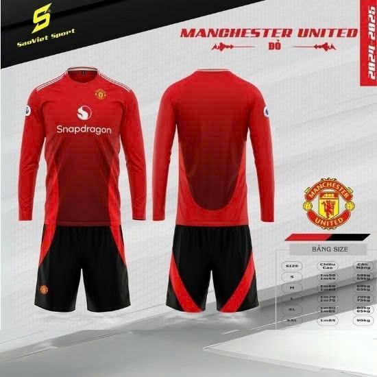 Bộ Đồ Thể Thao MỜ U Đỏ *Tay Dài*,  MAN CHESSTER UNITED 2025 [Có in Tên Số Theo Yêu Cầu] . [Tặng Kèm MIỄN PHÍ VỚ Dệt Kim Cao Cấp Khi Mua Từ 3 Bộ Có in] Vải Thun Lạnh SAO VIỆT - Áo ĐỎ/Quần ĐEN 2025 - - Áo Bóng Đá/Đồ Đá Banh - Nam Nữ - Thoáng Mát dài Tay