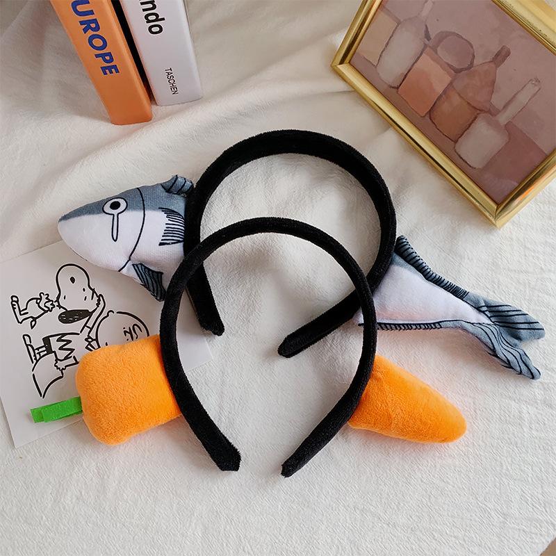 Product Introduction of Cosplay Bando Bentuk Wortel Ikan Fish Carrot Aksesoris Rambut Bandana Wanita Style Korea Lucu 16