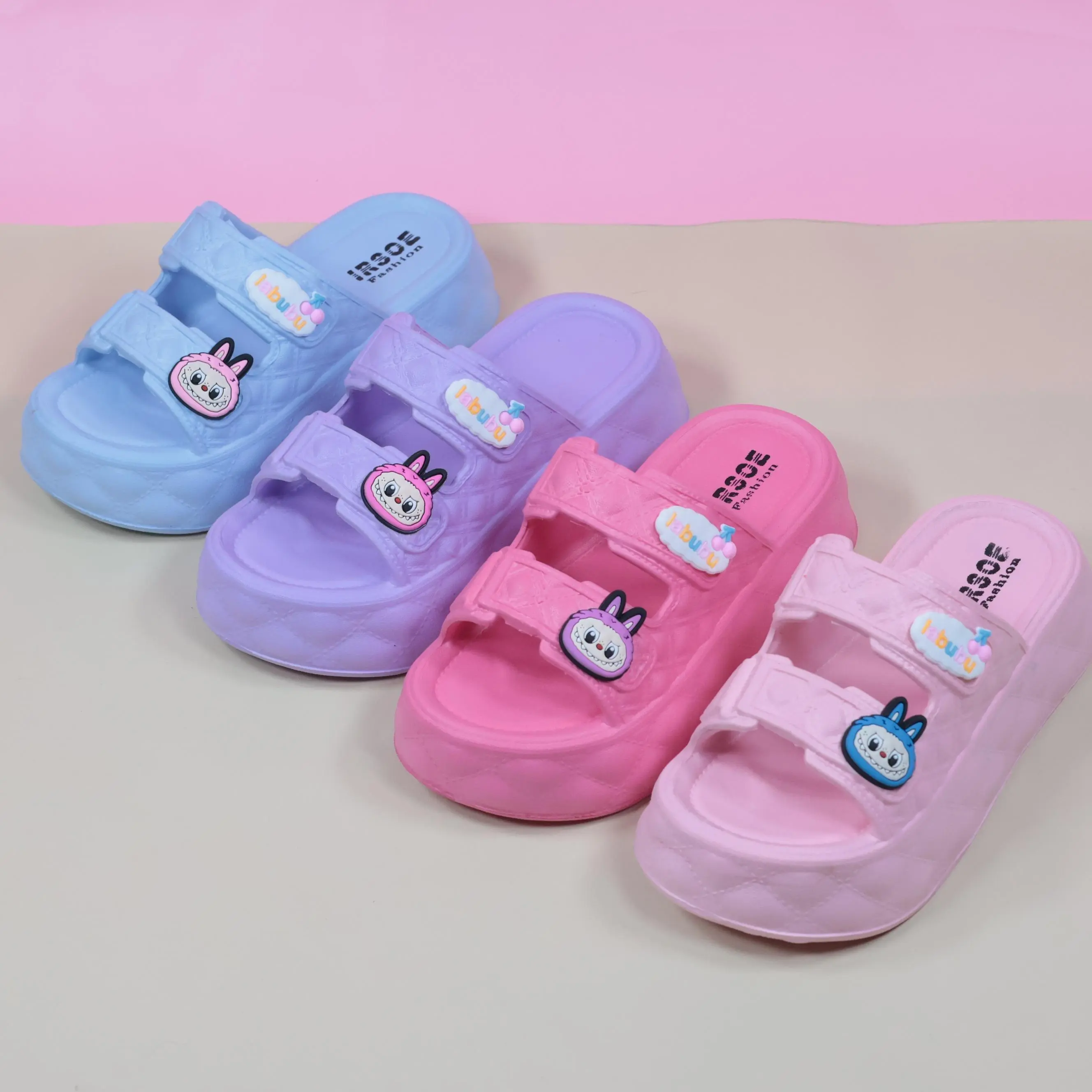 2024 New Sandal anak Sendal Wedges Karakter Labubu Anak Perempuan Bahan Karet Eva Nyaman Kaki Fashion