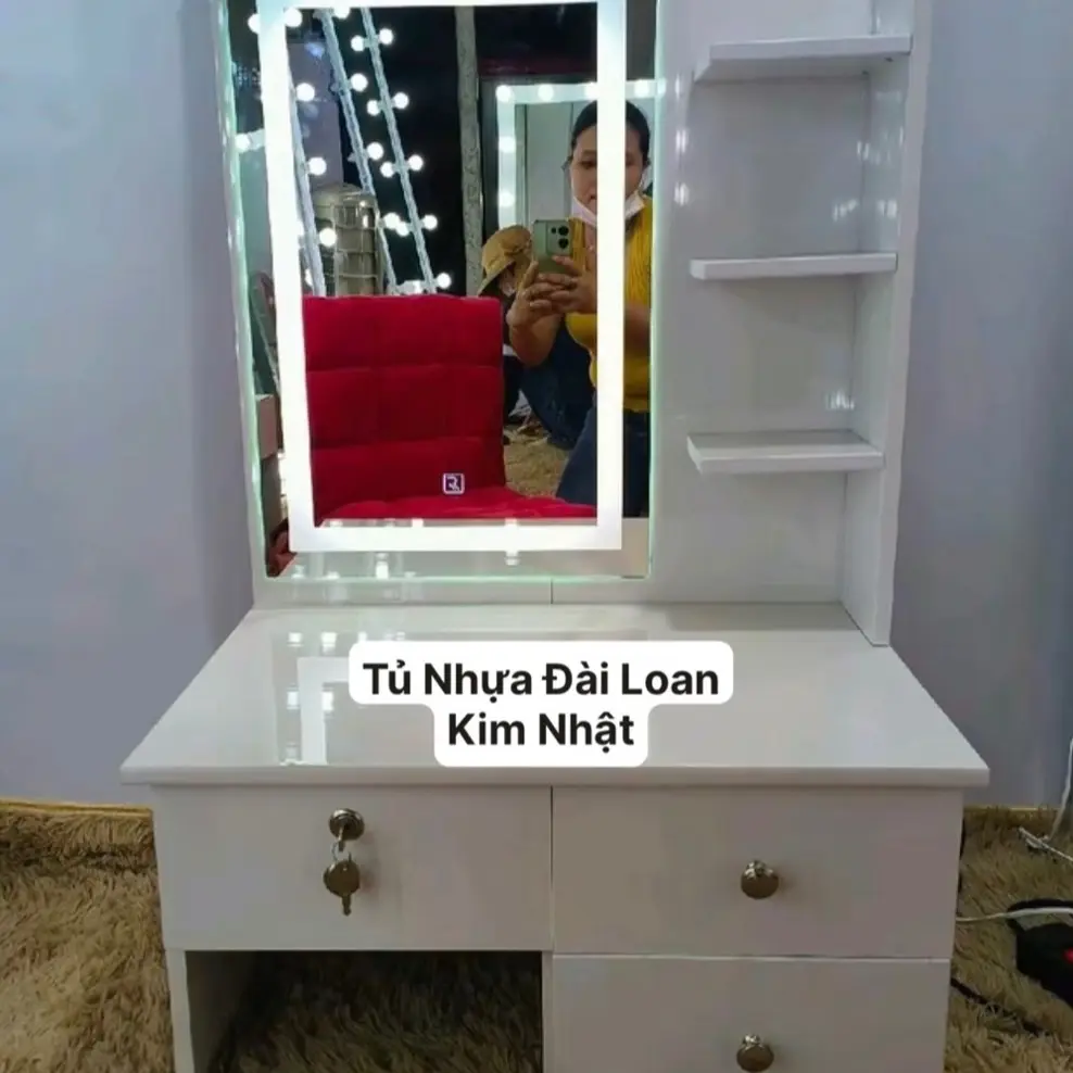 BÀN TRANG ĐIỂM GƯƠNG ĐÈN LED CẢM ỨNG FREESHIP VÀ BAO LẮP ĐẶT