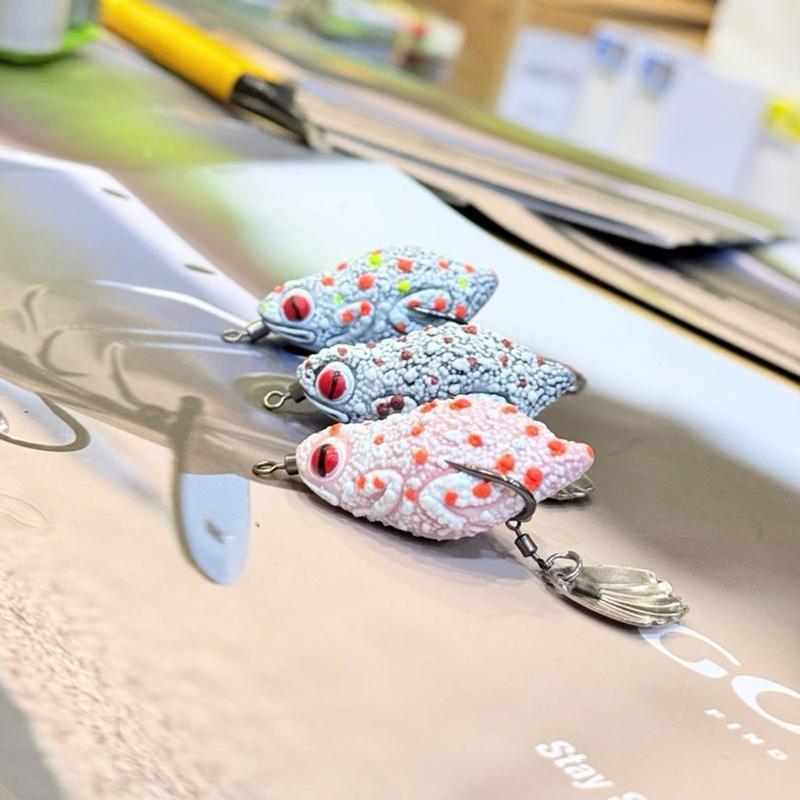 Nhái Hơi Thái Lan  HERO HUNTER  Tắc Kè  (bản  mini ) Chiều dài: 4cm Nặng: 7g  Action:  Nổi luoi: BKK HOOK