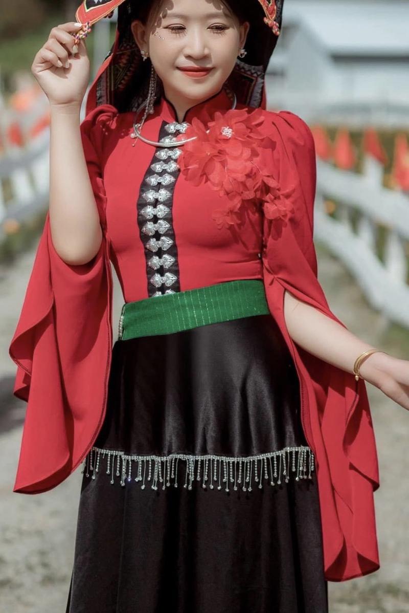 Product Introduction of Váy Thái lụa trơn cách tân (khách chọn size hoặc ghi chú số đo vòng 2) Women 3