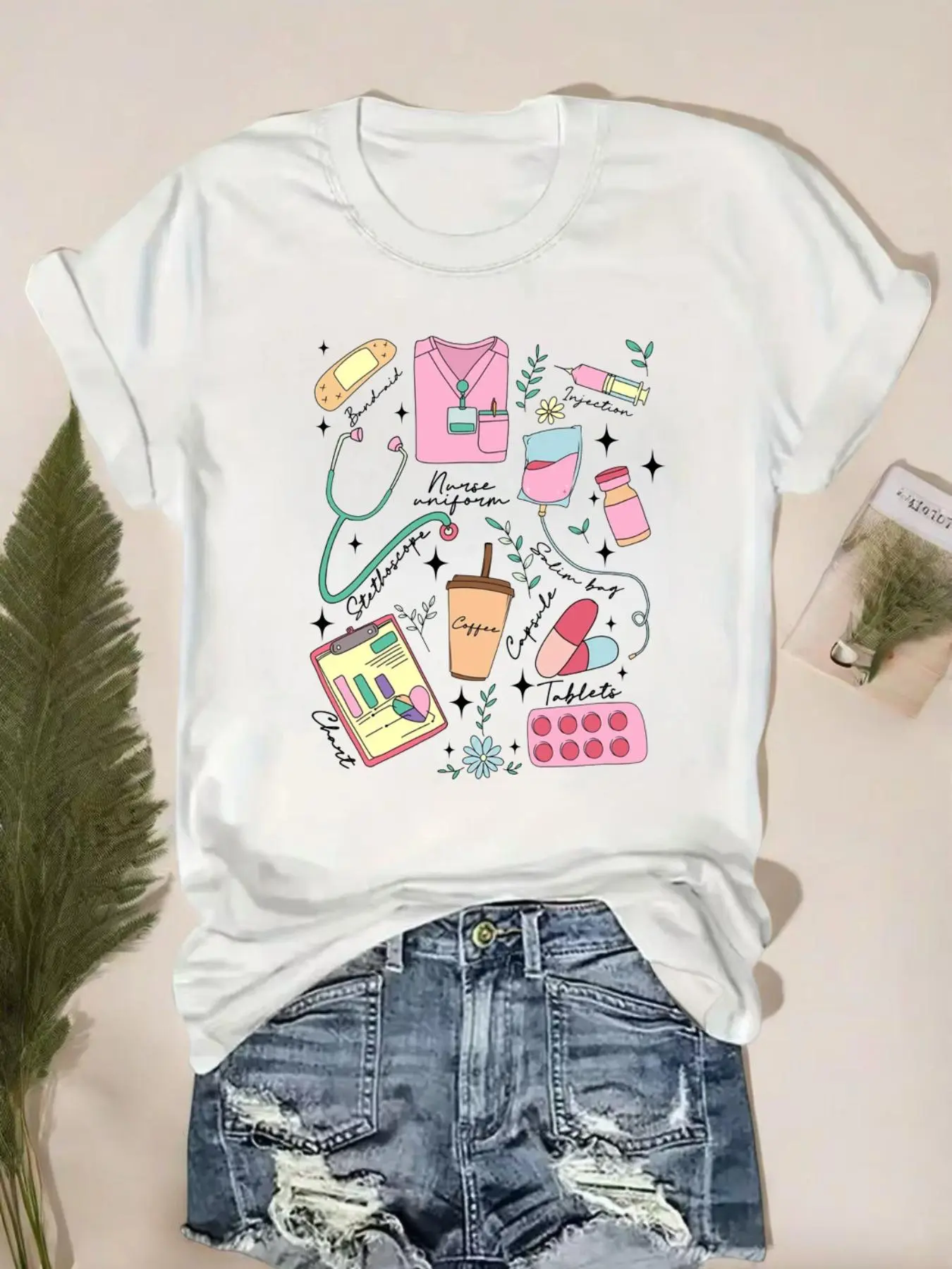 Women's Cartoon Print Round Neck Tee, Fashion Casual Crew Neck T-shirt for Daily Holiday Vacation Outdoor Wear, Ladies Clothes for All Seasons, Top