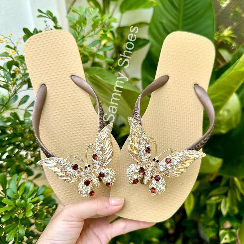 [Mũi Vuông- charm Bứm chu.á Trà kim loại] DÉP XỎ NGÓN NỮ GẮN CHARM BỨM CHU.Á TRÀ KIM LOẠI (SẮT) LẤP LÁNH SANG TRỌNG MIX NHIỀU MÀU ĐẾ CAO SU ÊM ÁI DéP Shoes GiàY dép  xỏ