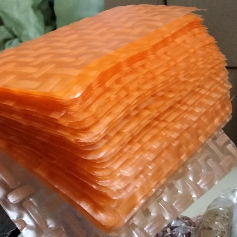 bánh tráng vuông đỏ,bánh cuốn bơ Food