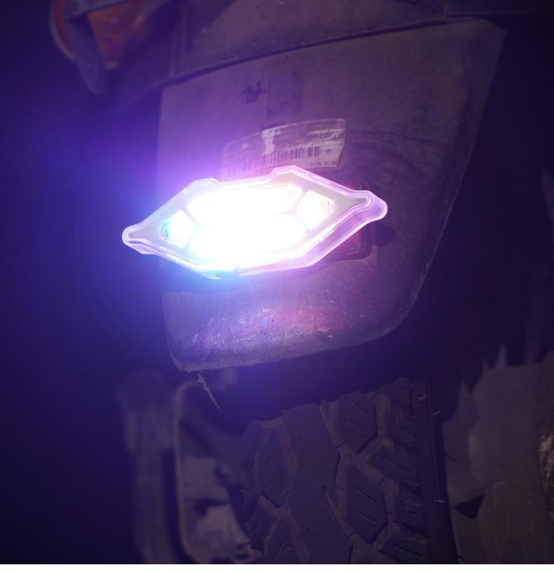 Product Introduction of Car Anti-Collision Solar Warning Flashing Light Strong Light Car Night Width Indicator Tail Light Motorcycle Bicycle Tail Light 13