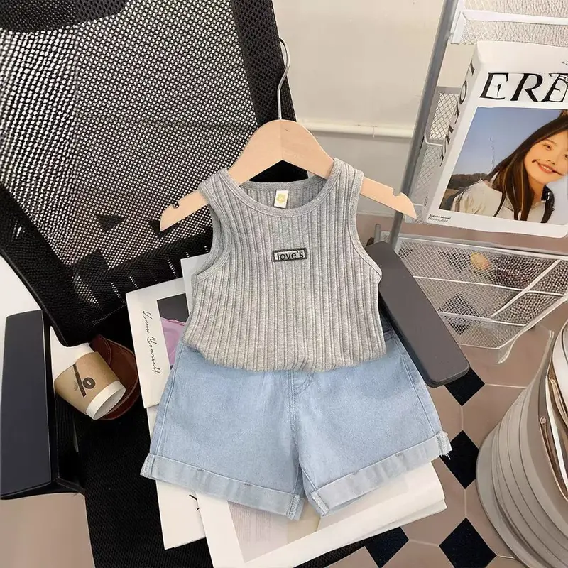Setelan Anak Perempuan Import 3in1 Jumpsuit Jeans Kaos Rib Tanpa Lengan Kancing 3
