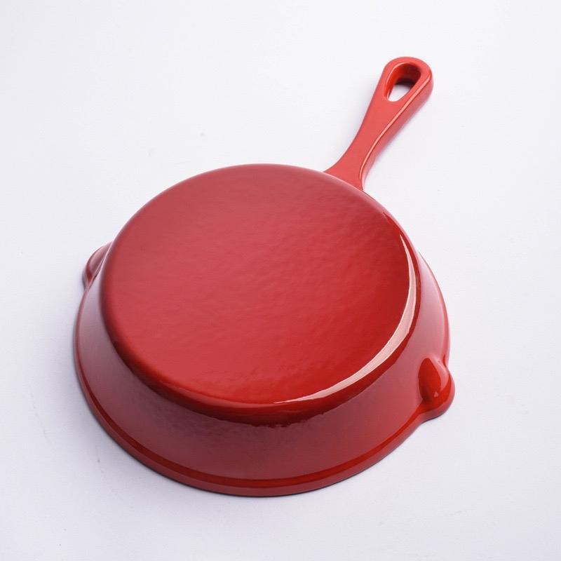 Chảo gang tráng men Kitchen Happiness có cán dùng cho mọi loại bếp ( không kèm nắp ) 3