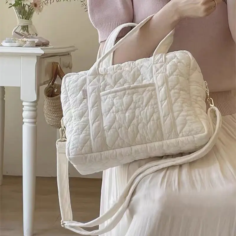 2025 New Simple Pillow Bag Ins Mommy Bag Lightweight Crossbody Large Capacity Fashion Mom Bag Multifunctional Handbag