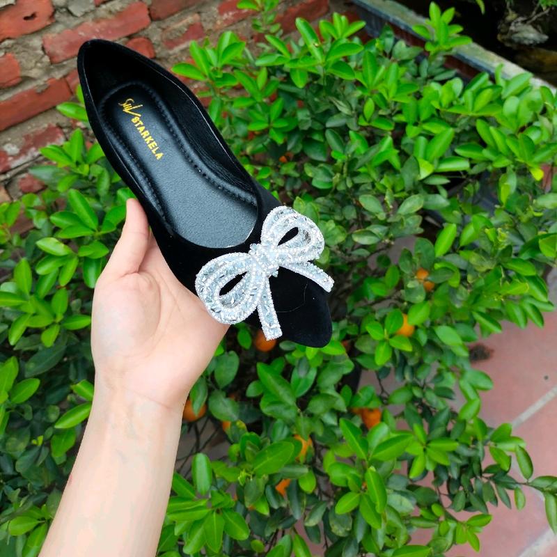 (fom chuân đặt chuẩn size chân ạ)Giày búp bê nhung khoá nơ đá.bản lót êm chân 5