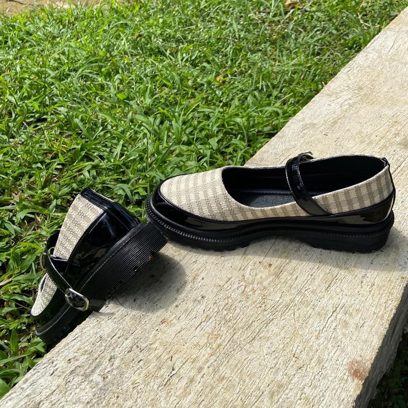 Kiara shoes Canvas 2