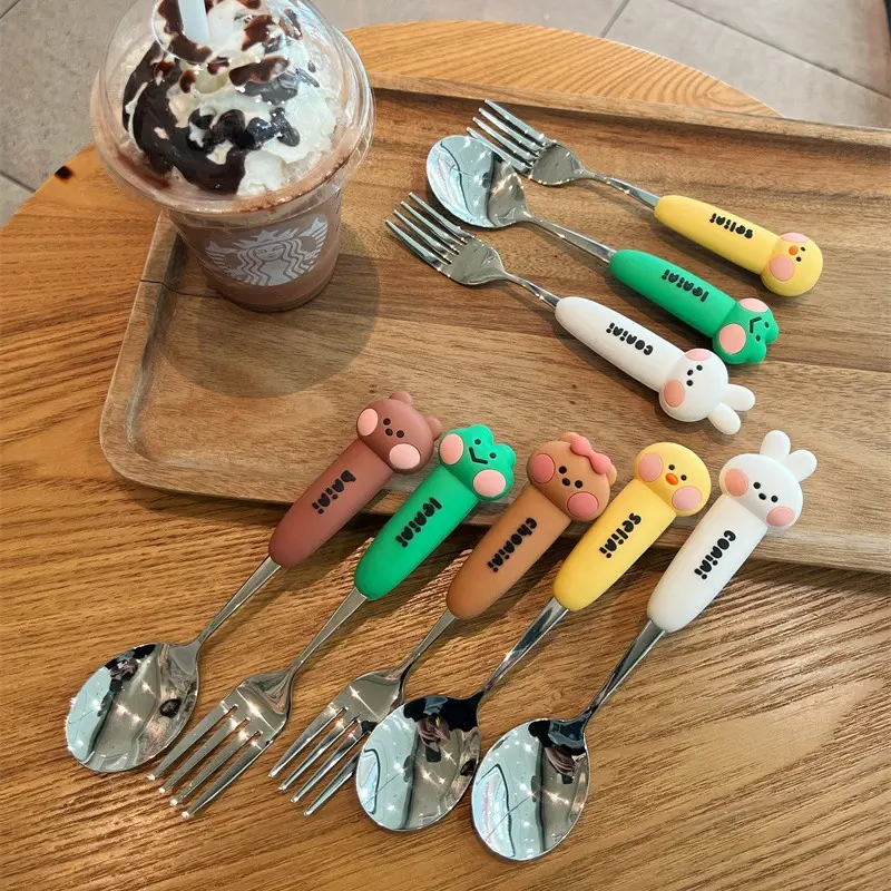 Brown bear chopsticks high value spoon tableware box for one person office worker spoon student chopsticks set of three Cutlery