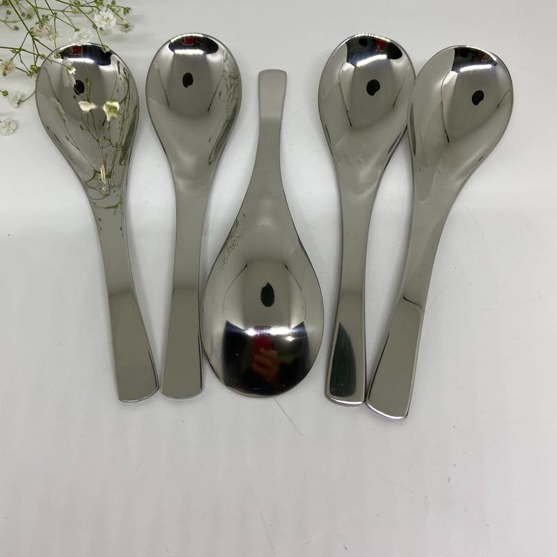 Bộ muỗng súp kiểu dáng hiện đại Hàn Quốc vàng titan inox 304 - TikTok ...