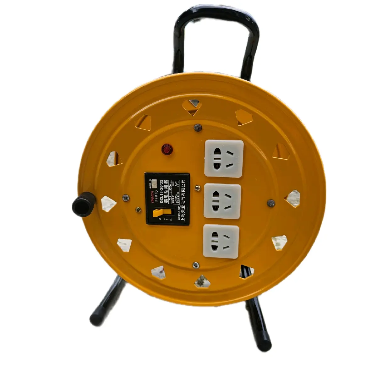 Vỏ Rulo dùng cuốn dây ( Cuốn được 55m dây 2x2.5) thân kim loại trục nhựa đúc tích hợp Cb 32A có 3 chổ cắm và đèn báo