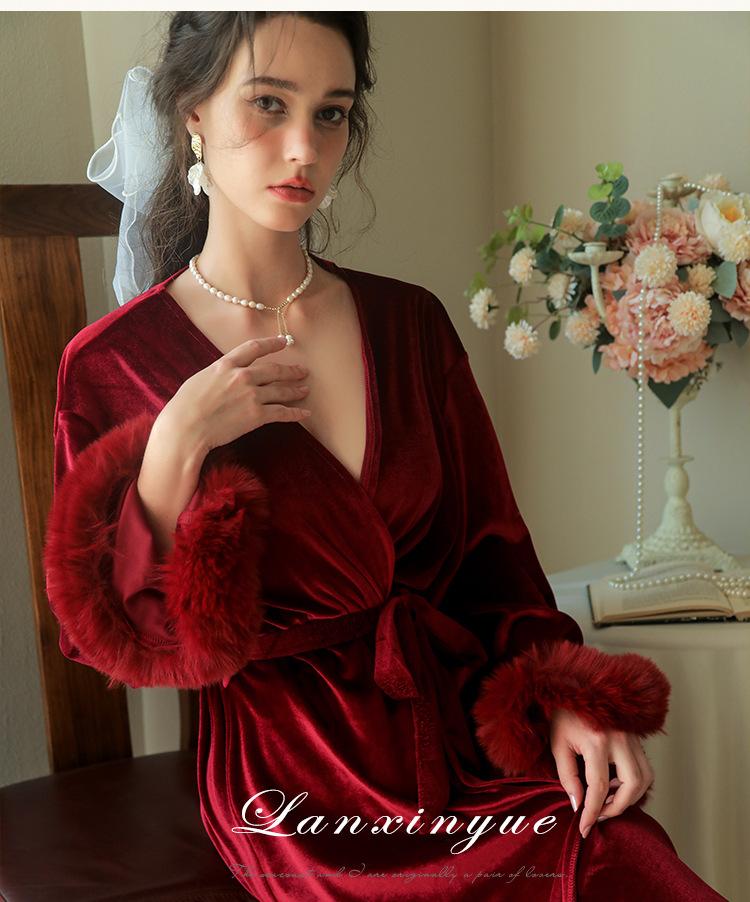 Product Introduction of Bride Bridal Gown Women's Long Feather Nightgown Wedding Tie Makeup Bridesmaid Kimono South Korea Gold Velvet 2