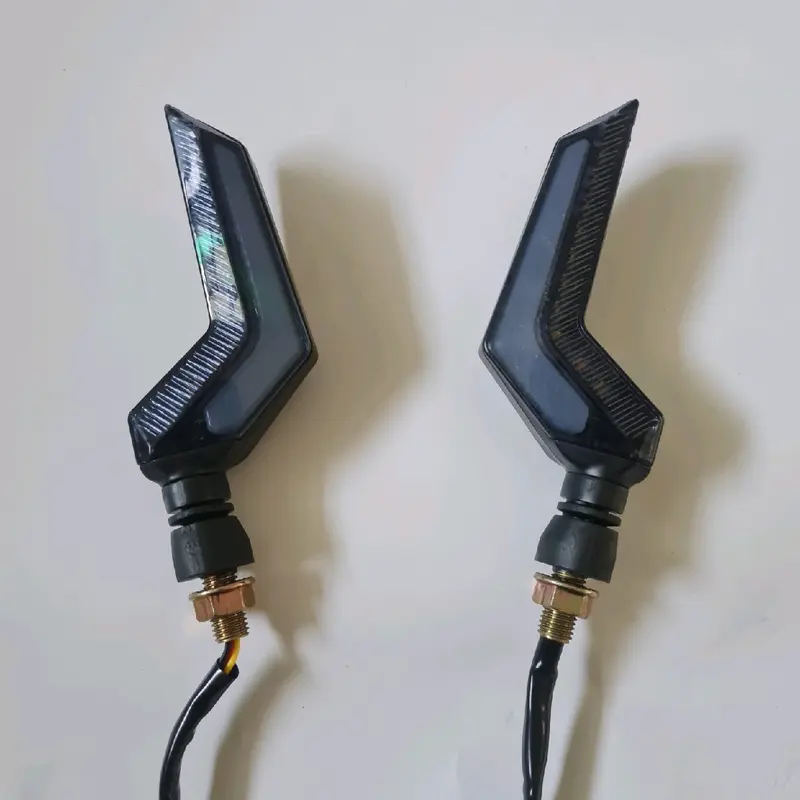 Đèn xi nhan xe điện 48v - xi nhan chữ Z led đuổi xanh vàng  Phụ Kiện 2