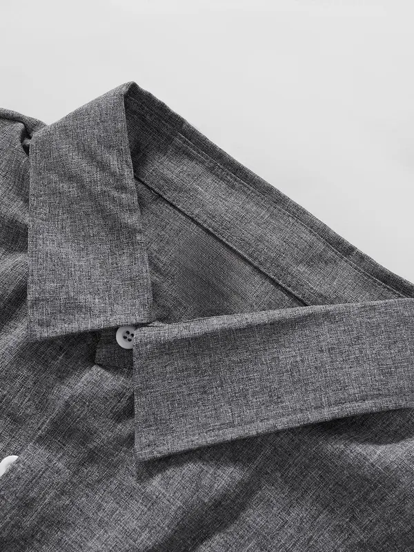 【Plus Size】 Men's Regular Fit Plain Short Sleeve Button Up Shirt, Casual Retro Lapel Neckline Top for Summer, Men's Clothes for Daily Wear 3