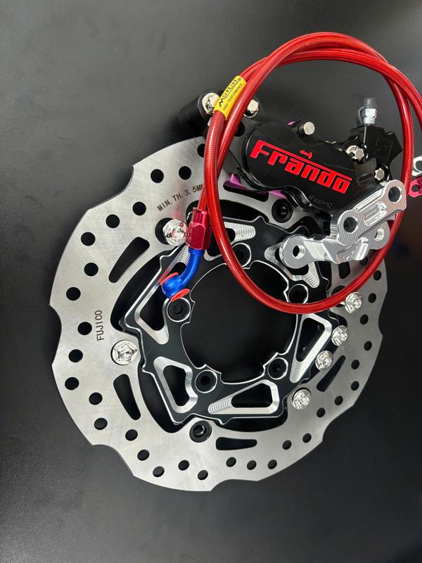 FreeShipp Combo Đĩa Trước Gắn Vario Đĩa Răng 267 Mâm 5 Lỗ + Heo Frando 4 Pis Đen + Dây Dầu Morin Đỏ+ Pát CNC TẶNG 6 ốc Đĩa Salaya. Như Hình Nhé AE!!