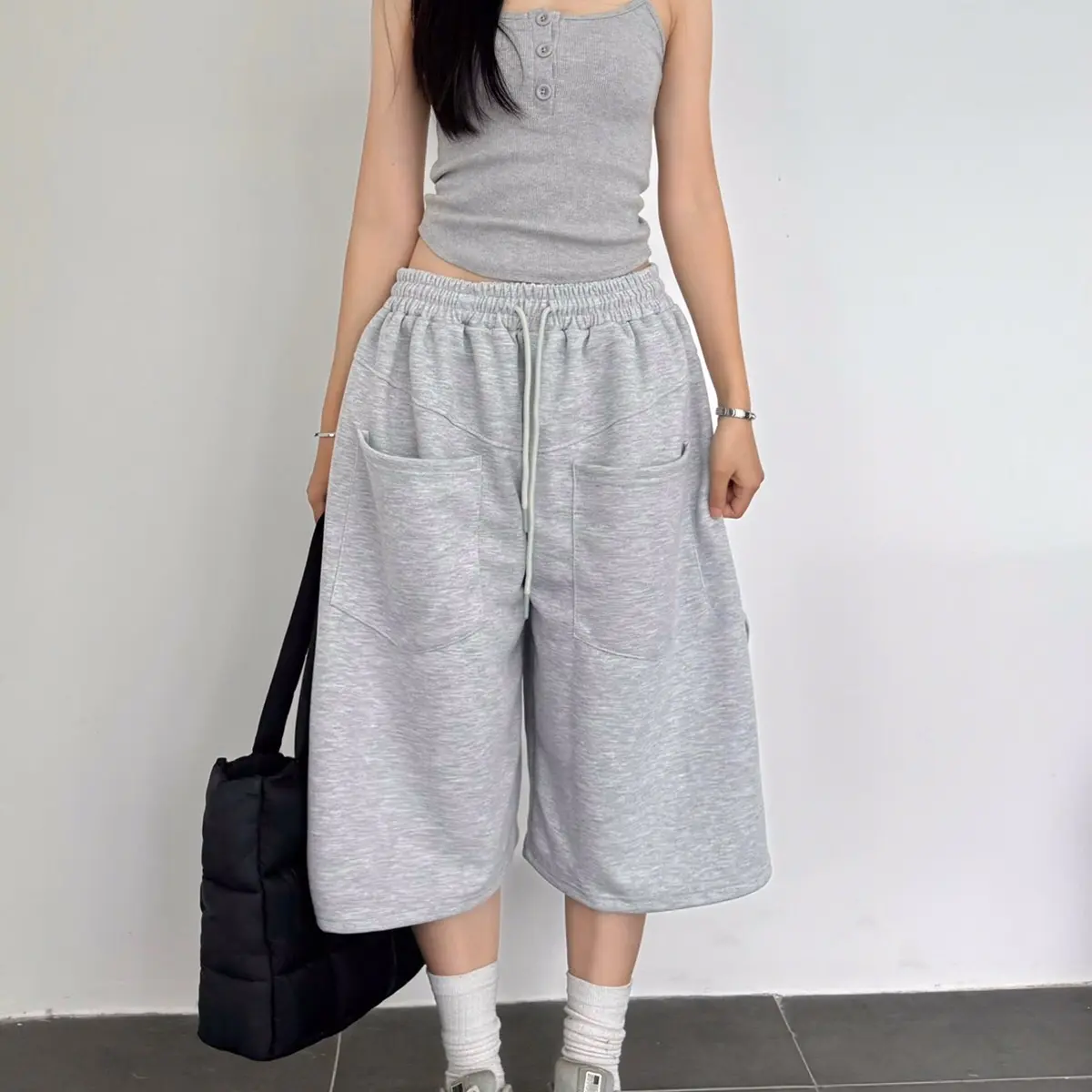 ￼Quần short lửng nỉ 2 da ống rộng form unisex_HT.Store96