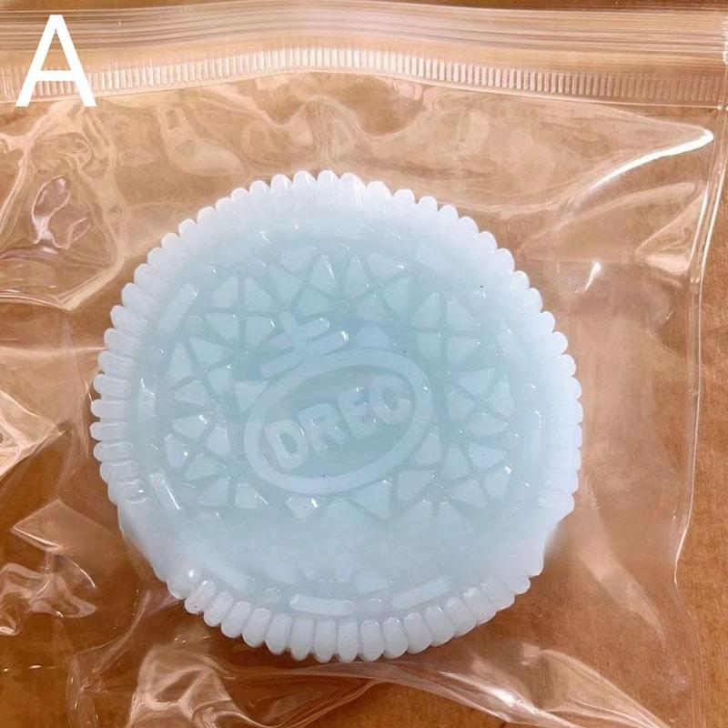 Product Introduction of Biscuit Decompression Toys Cookie Biscuit Simulation Toys Super Soft Decompression Venting Toys Handmade Silicone Toys 26