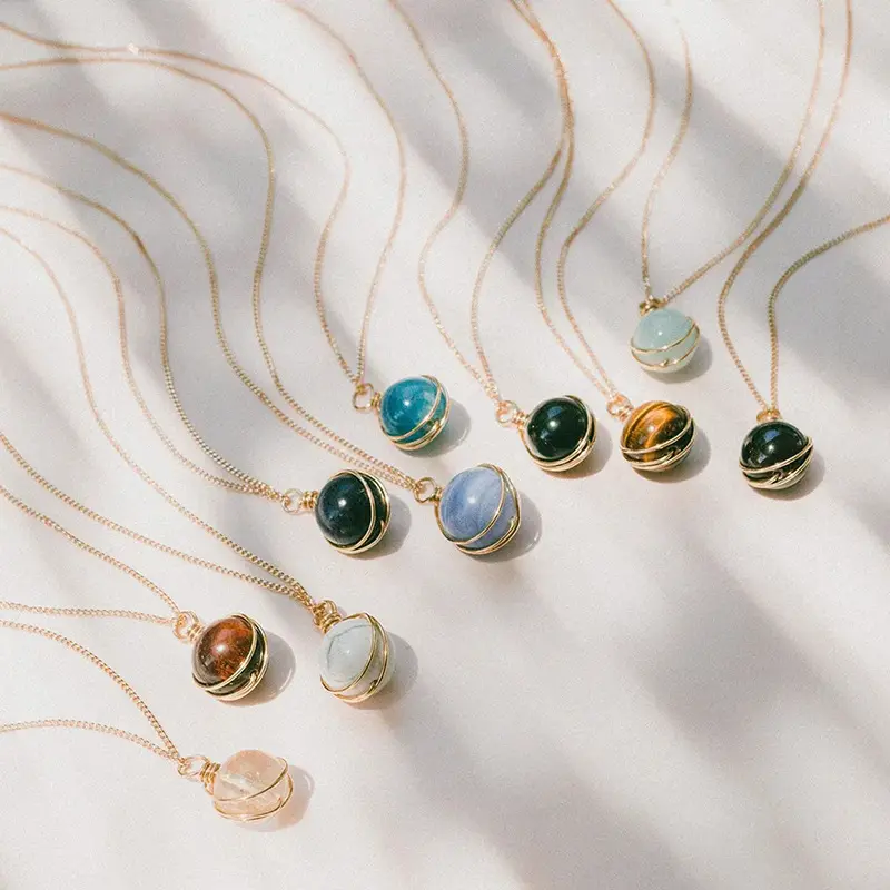 European and American Sources Natural Crystal Red Agate Stainless Steel Necklace Aquamarine Beads Winding Wire Pendant Ornaments