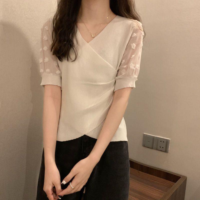 Product Introduction of Áo Thun Thiết Kế Voan Dáng Ôm, Knatwear, Cổ Chữ V, Ngắn, Dành Cho Nữ, Màu Đỏ Ngủ, Quần Áo Nữ 12