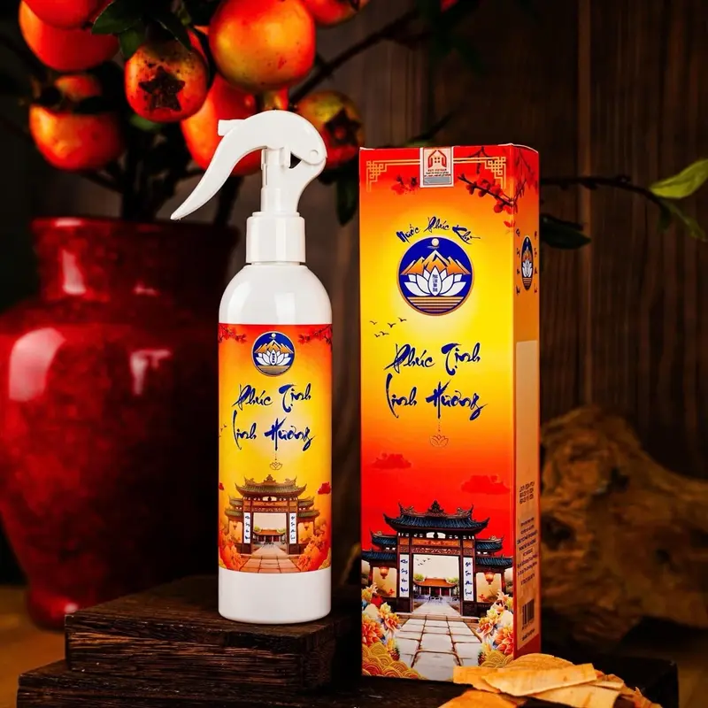 Nước Bao Sái Ban Thờ Phúc Tịnh Linh Hương, làm sạch ban thờ được làm từ Quế, Gừng, oải hương, Trầm, nanno bạc, hương thêm dịu nhẹ, 1 chai 300ml dạng xịt tiện lợi tiết kiệm 0