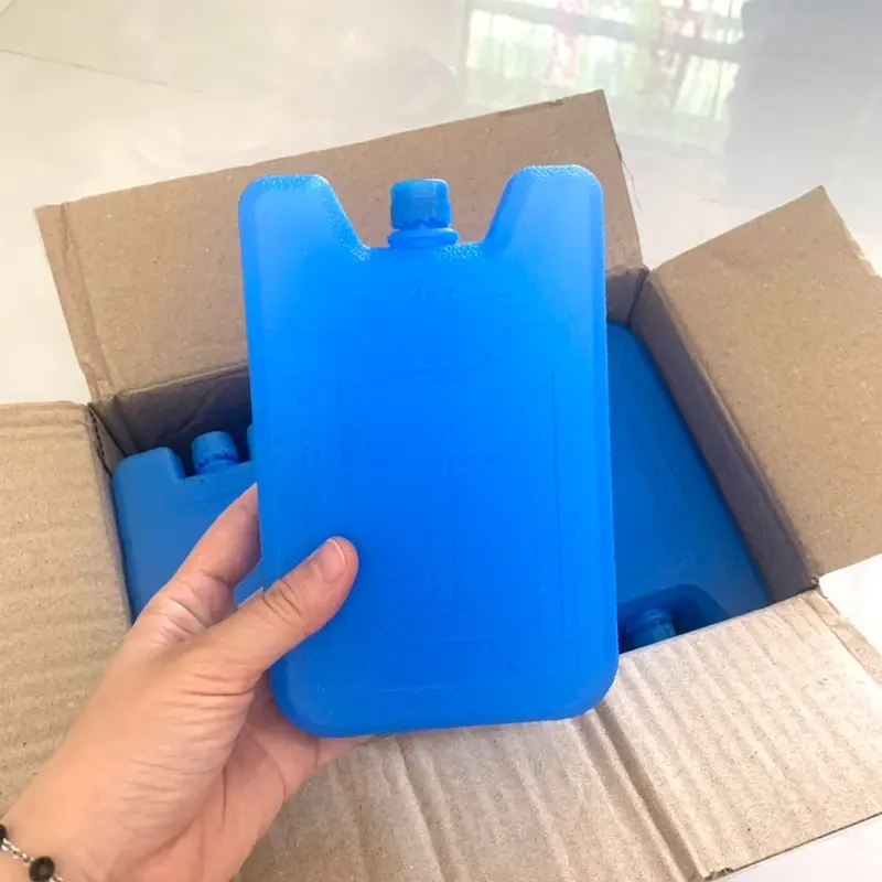 Đá khô CO2 dùng cho quạt điều hòa, giữ lạnh sữa, du lịch, phượt Hình Chữ Nhật Chữ Nhật 0