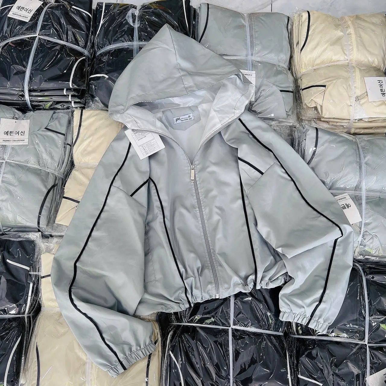 Áo Khoác Dù Nón 2 Lớp VIỀN NỔI RAPLAN Form Lửng 40-65kg Nữ Jacket Women Top