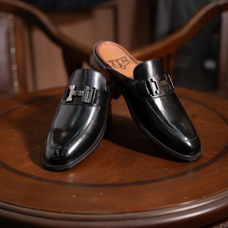 Sục da nam nhập khẩu mặt chữ H cao cấp đế khâu mckay màu đen Cao Su Đồng DéP ( giảm 1 size với giày)