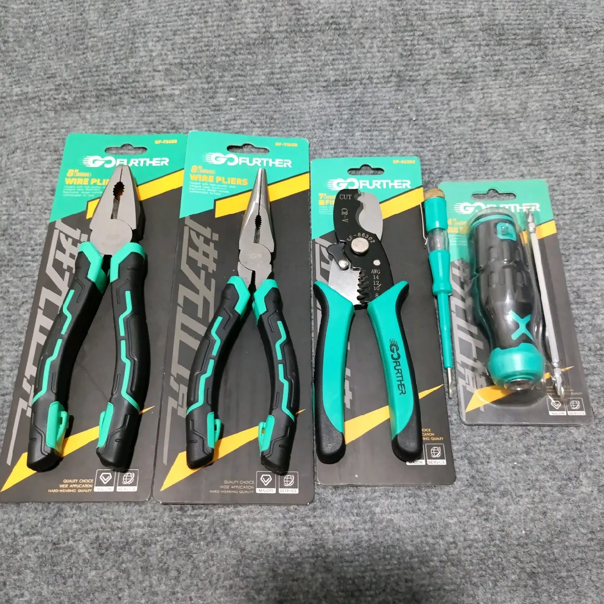Combo 5 sản phẩm sửa điện có 1 kìm điện +1 kìm tuốt+1 kìm nhọn +1 bút thử điện+1 tua vít 2 đầu