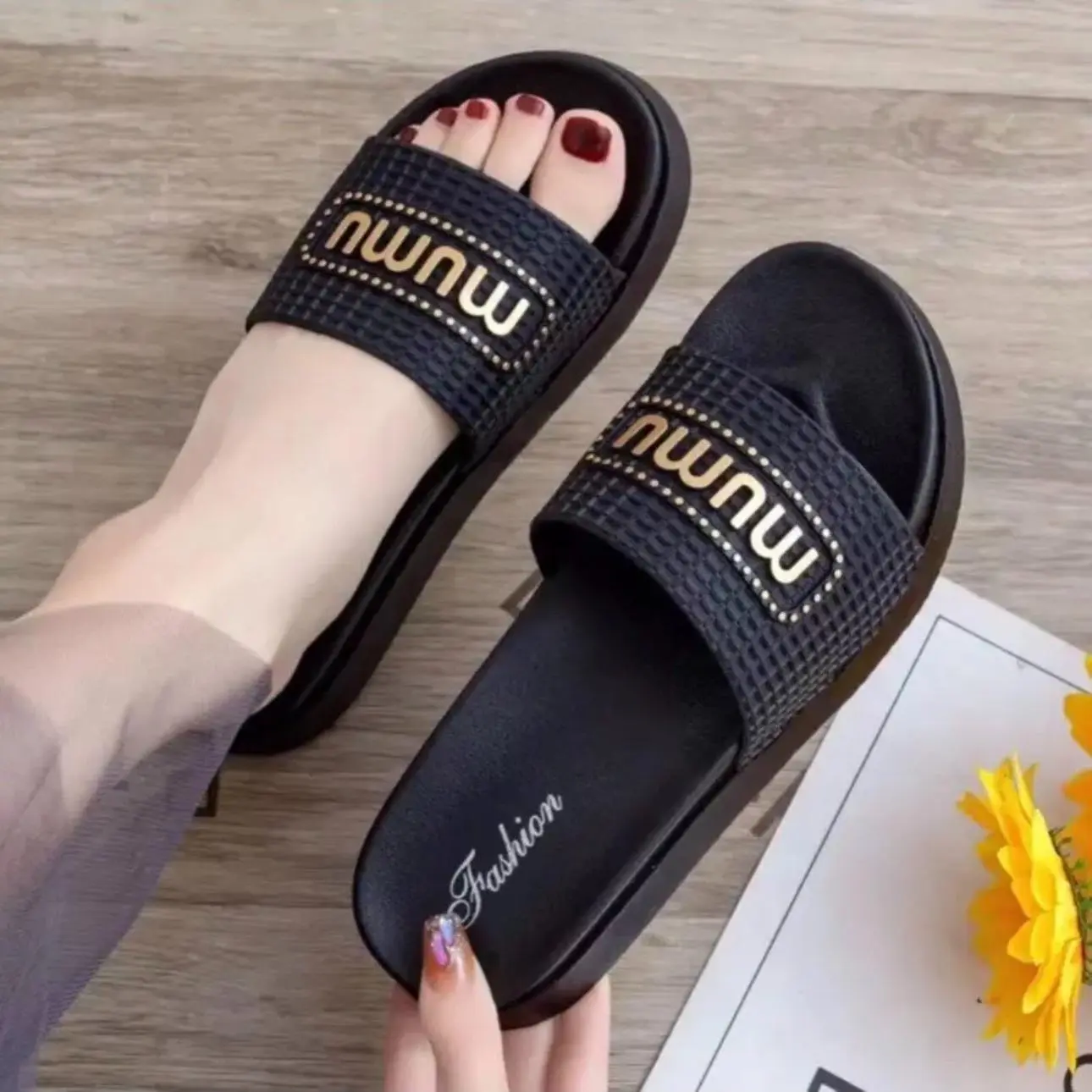 Dép quai ngang nữ MUMU đế cao 5 cm-FORM NHỎ (Mã 1958)
