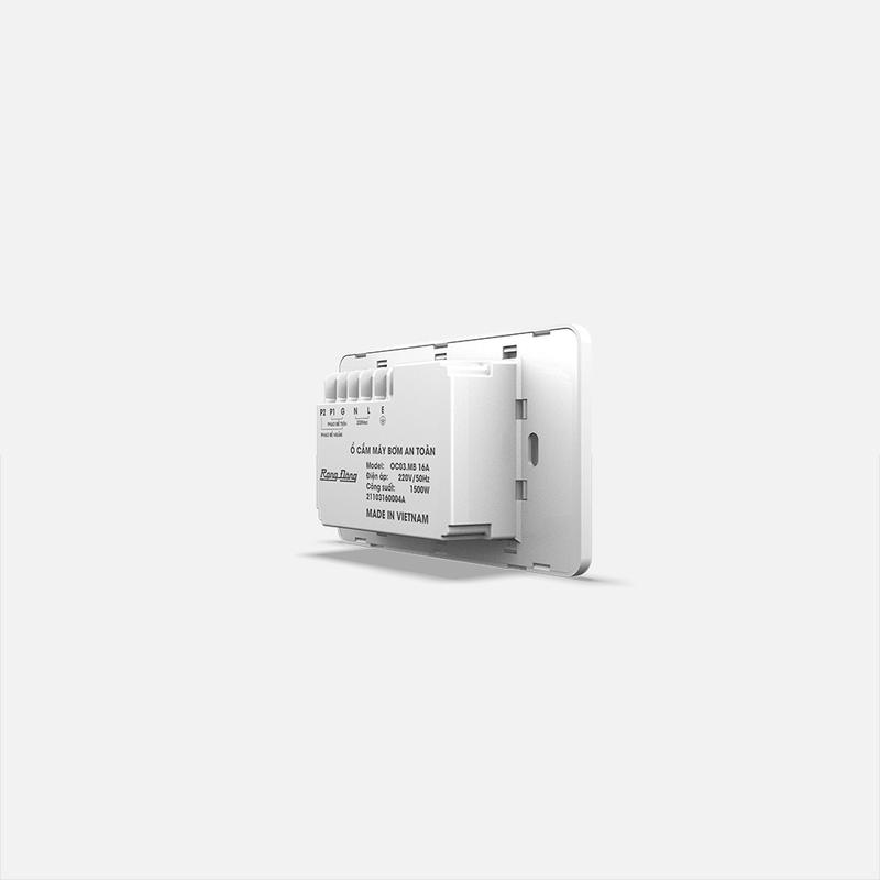 Ổ cắm máy bơm an toàn Rạng Đông, model OC.03MB 16A, bảo hành chính hãng 12 tháng. 1