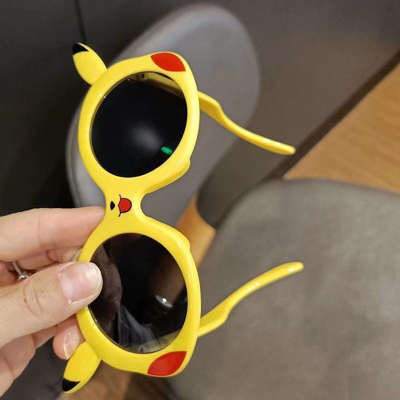Product Introduction of Kính râm trẻ em, Kính râm Pikachu dễ thương, Chống tia cực tím, Bảo vệ mắt cho bé, Xu hướng cá tính, Thích hợp cho bé trai và bé gái, Thời trang, Được đánh giá cao với tỷ lệ vượt quá 98% cùng phong cách, Năm 2025 11