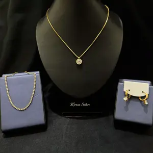 Anting Jepit Nagita Kalung Itali Permata Putih Bulat dan Gelang Serut Mata Deret Gisya Bahan Titanium Kirana Sellero