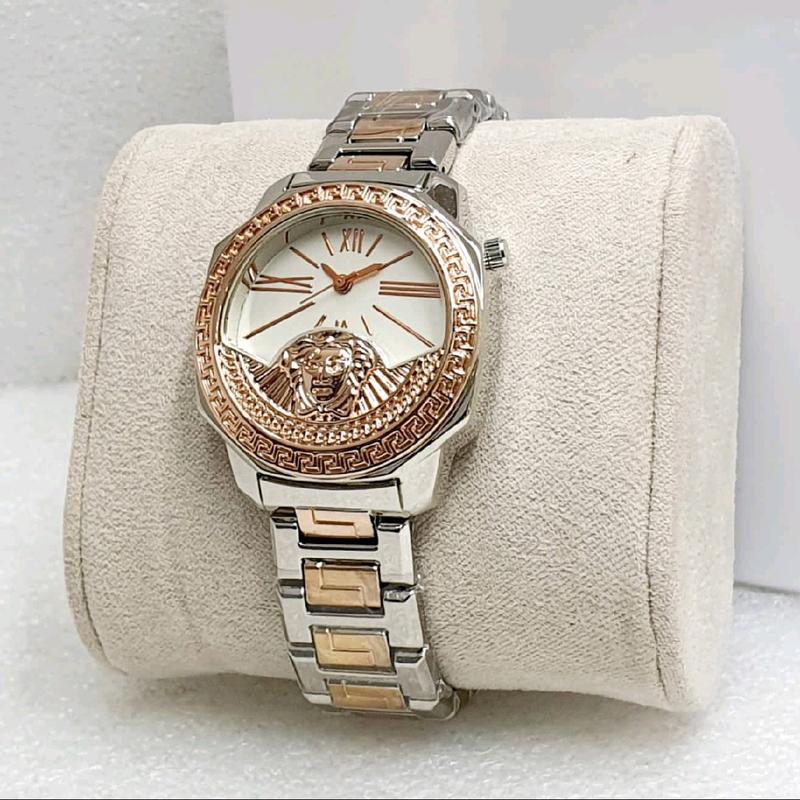 JAM TANGAN WANITA FASHION DIAMETER 3.3CM RANTAI 5