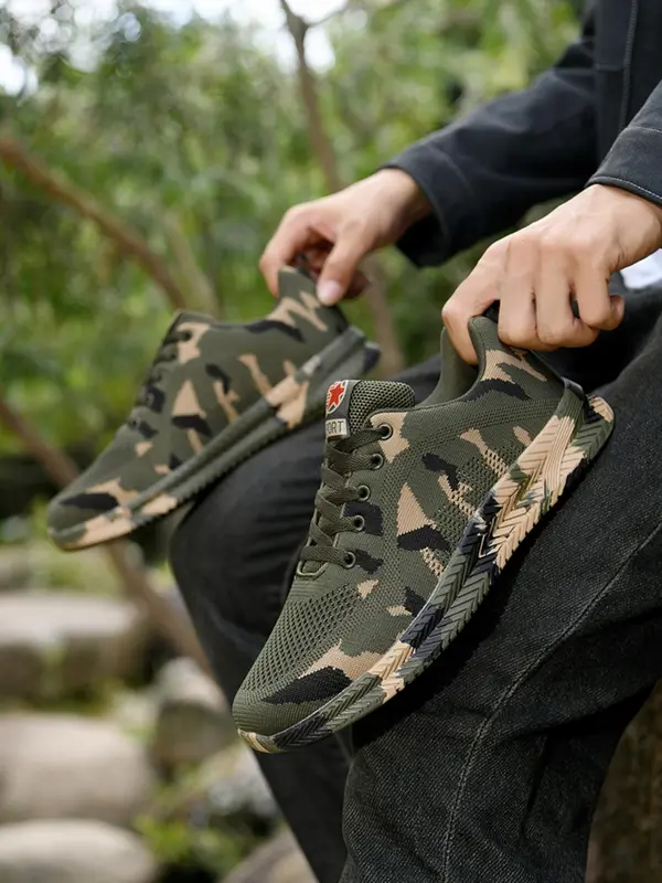 Men's Random Camo Print Lace up Low Top Sneakers, Casual Sporty Breathable Running Shoes for Outdoor Workout, Male Round Toe Work Shoes 7